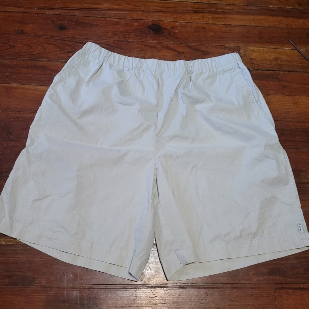 Quicksilver Edition XXL men's khaki shorts